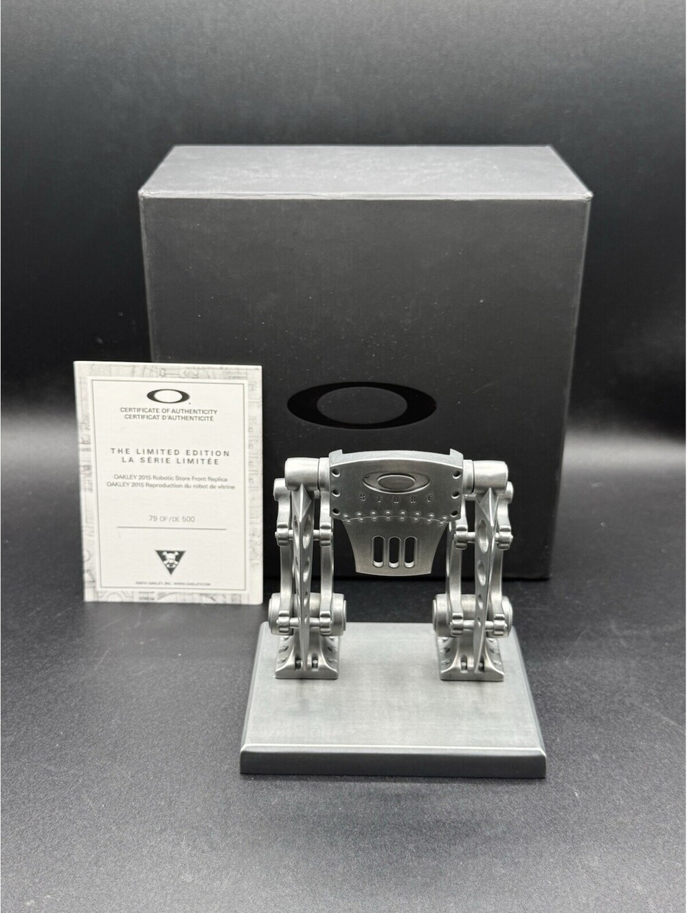 Oakley Robotic Storefront Display 079/500 Limited Edition Authentic